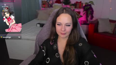 Makima online show from December 27, 1:39 pm