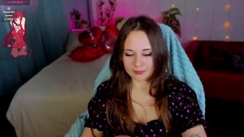 Makima online show from February 7, 1:32 pm