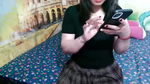 mako8386 online show from March 12, 11:05 am