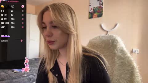 maksisisia online show from October 23, 10:14 am