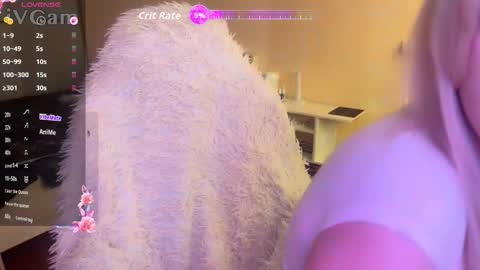 maksisisia online show from October 24, 10:00 am