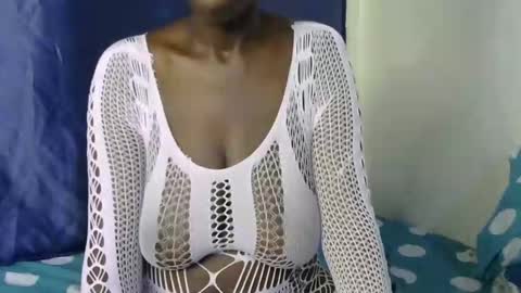 malaika_musa online show from September 12, 6:30 pm