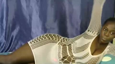 malaika_musa online show from April 26, 2:04 pm