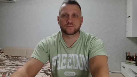 malchyshka online show from December 14, 2:31 pm