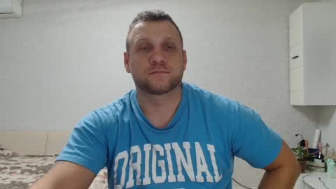 malchyshka online show from December 24, 9:06 am