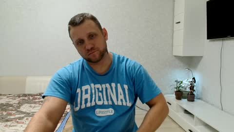 malchyshka online show from February 2, 9:30 am