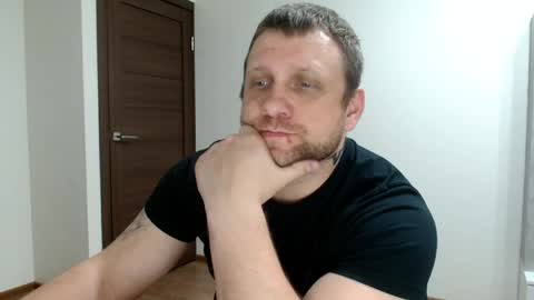 Snapshot of malchyshka chatting on April 2, 6:27 pm malchyshka online show from April 2, 6:27 pm