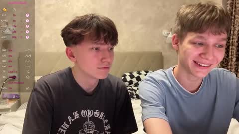 Snapshot of malcolm_yang chatting on December 1, 6:52 pm Tom and Mark 3 online show from December 1, 6:52 pm