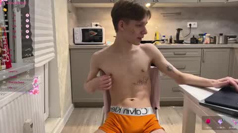 Snapshot of malcolm_yang chatting on January 25, 6:13 pm Tom and Mark 3 online show from January 25, 6:13 pm