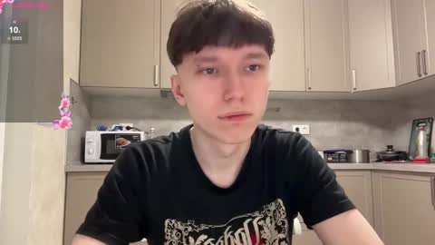 Snapshot of malcolm_yang chatting on February 16, 4:42 pm Tom and Mark 3 online show from February 16, 4:42 pm