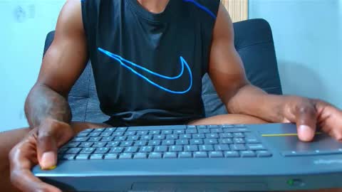 Malcom online show from November 3, 11:04 pm