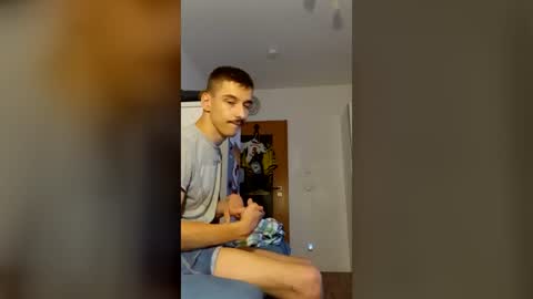 male20y online show from June 22, 12:02 am