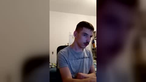 male20y online show from June 22, 8:28 pm