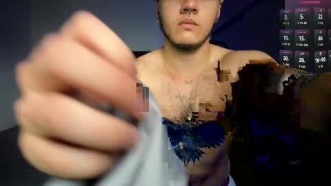 Snapshot of male_pussy chatting on April 4, 5:21 pm ADAM online show from April 4, 5:21 pm