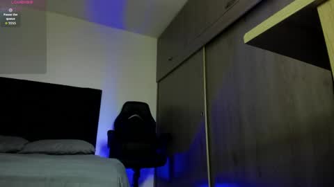 Snapshot of male_pussy chatting on April 26, 4:59 pm ADAM online show from April 26, 4:59 pm