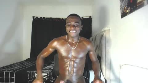 Snapshot of male_ref chatting on February 24, 5:16 am male_ref online show from February 24, 5:16 am