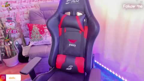 Snapshot of malefic_soul chatting on December 19, 12:23 pm MALEFIC online show from December 19, 12:23 pm