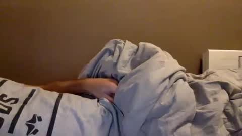 Snapshot of malefrench1 chatting on November 5, 5:51 am malefrench1 online show from November 5, 5:51 am