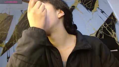 malejacs01 online show from December 3, 11:41 am