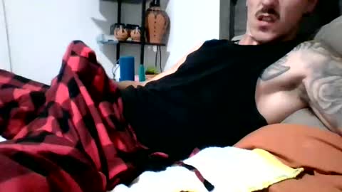 Men online show from August 3, 8:01 pm