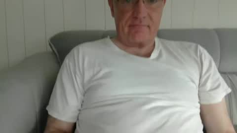 Snapshot of maletoysub chatting on June 28, 5:19 pm maletoysub online show from June 28, 5:19 pm