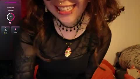 Snapshot of malicia_witch_ chatting on June 18, 4:24 am Mar Alicia Rosie v A L I C I A W I T C - Meg Cherie online show from June 18, 4:24 am