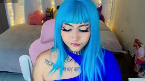 Snapshot of maliciaxpoison chatting on June 5, 3:02 am maliciaxpoison online show from June 5, 3:02 am