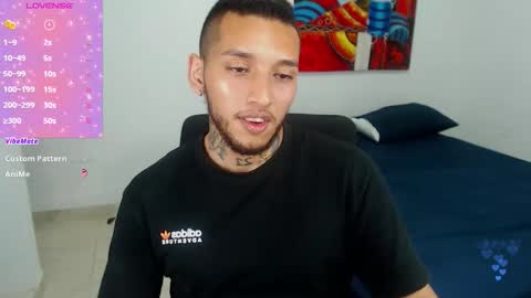 Snapshot of malikzzain chatting on October 11, 12:32 am Zain Malik online show from October 11, 12:32 am