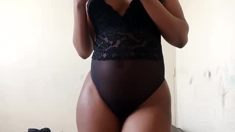 Snapshot of malimaya chatting on October 12, 9:41 am Malimaya online show from October 12, 9:41 am