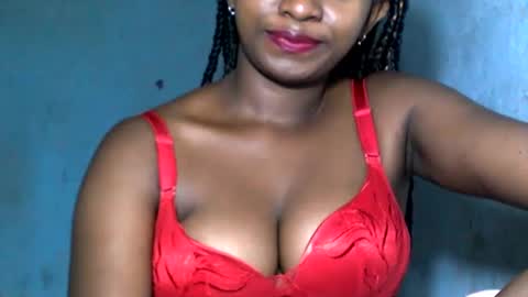 Snapshot of malinah01 chatting on December 12, 3:27 pm malinah01 online show from December 12, 3:27 pm