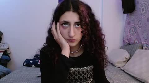 Snapshot of malitamuymal22 chatting on January 6, 1:53 am Malita online show from January 6, 1:53 am