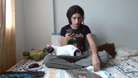 Snapshot of malitamuymal22 chatting on October 14, 7:25 pm Malita online show from October 14, 7:25 pm