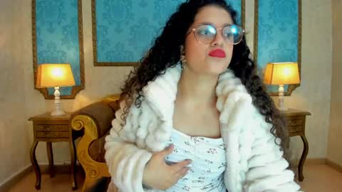 Snapshot of maloryjones chatting on May 28, 12:02 pm maloryjones online show from May 28, 12:02 pm