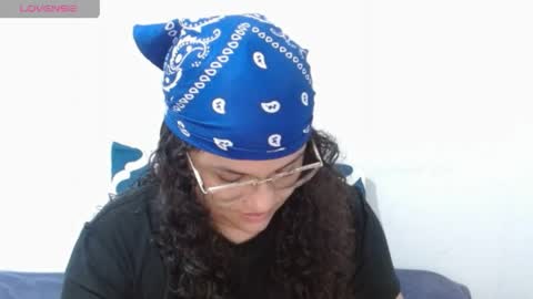 Snapshot of malorymorgantt chatting on March 30, 10:22 pm MI INSTAGRAM soy glory01 online show from March 30, 10:22 pm