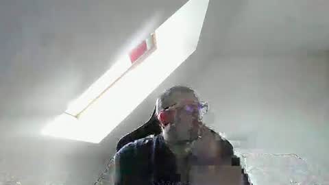 breton online show from February 7, 9:02 am