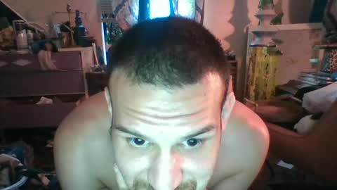 Snapshot of malovesik chatting on June 19, 1:26 pm malovesik online show from June 19, 1:26 pm