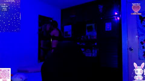Snapshot of malud_09 chatting on May 23, 12:16 am online show from May 23, 12:16 am
