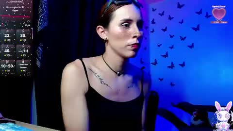 Snapshot of malud_09 chatting on July 16, 3:23 am online show from July 16, 3:23 am