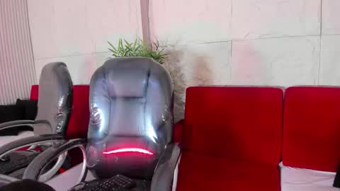 Malu online show from January 7, 5:26 pm