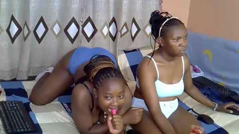 mama_pussie online show from February 8, 2:04 am