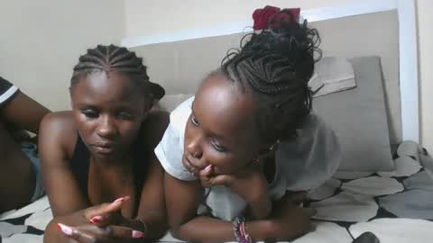 mamaa online show from January 14, 10:58 pm