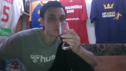 Snapshot of mamamia1789 chatting on May 3, 8:26 pm mamamia1789 online show from May 3, 8:26 pm