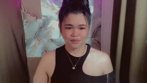 Snapshot of mamerta_enchant69 chatting on June 1, 4:47 am HI GUYS I AM JESSY LOOKING FOR SEI OUS RELATIONSHIP online show from June 1, 4:47 am