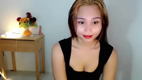 Snapshot of mami_jups chatting on May 5, 11:24 pm IRISH online show from May 5, 11:24 pm