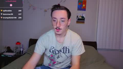 MamiCloudz online show from November 13, 1:37 am