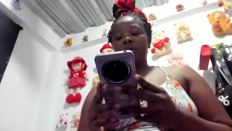 Snapshot of mamy02 chatting on July 6, 3:47 am cristal online show from July 6, 3:47 am