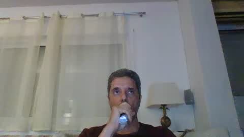 Snapshot of man211172 chatting on December 4, 6:06 pm man211172 online show from December 4, 6:06 pm