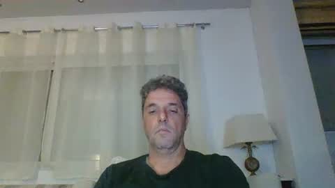 Snapshot of man211172 chatting on November 1, 3:36 pm man211172 online show from November 1, 3:36 pm