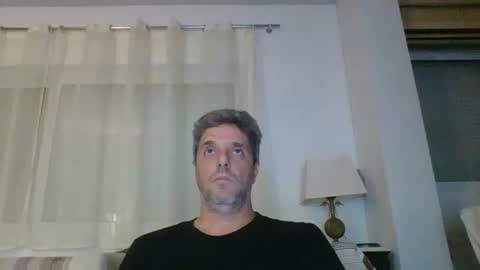 Snapshot of man211172 chatting on November 24, 7:24 pm man211172 online show from November 24, 7:24 pm