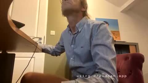 man38110 online show from September 18, 9:50 pm